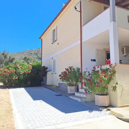 Casa Oleandri Golfo Aranci