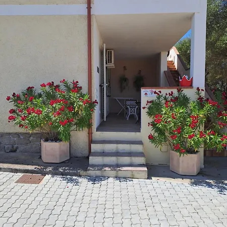 Casa Oleandri * 골푸아랑시